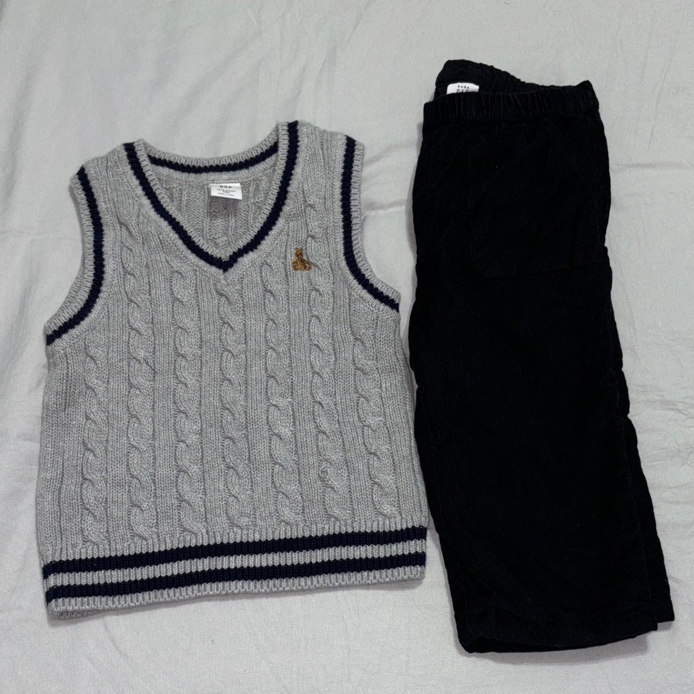 Baby GAP Gray and Black Matching Set